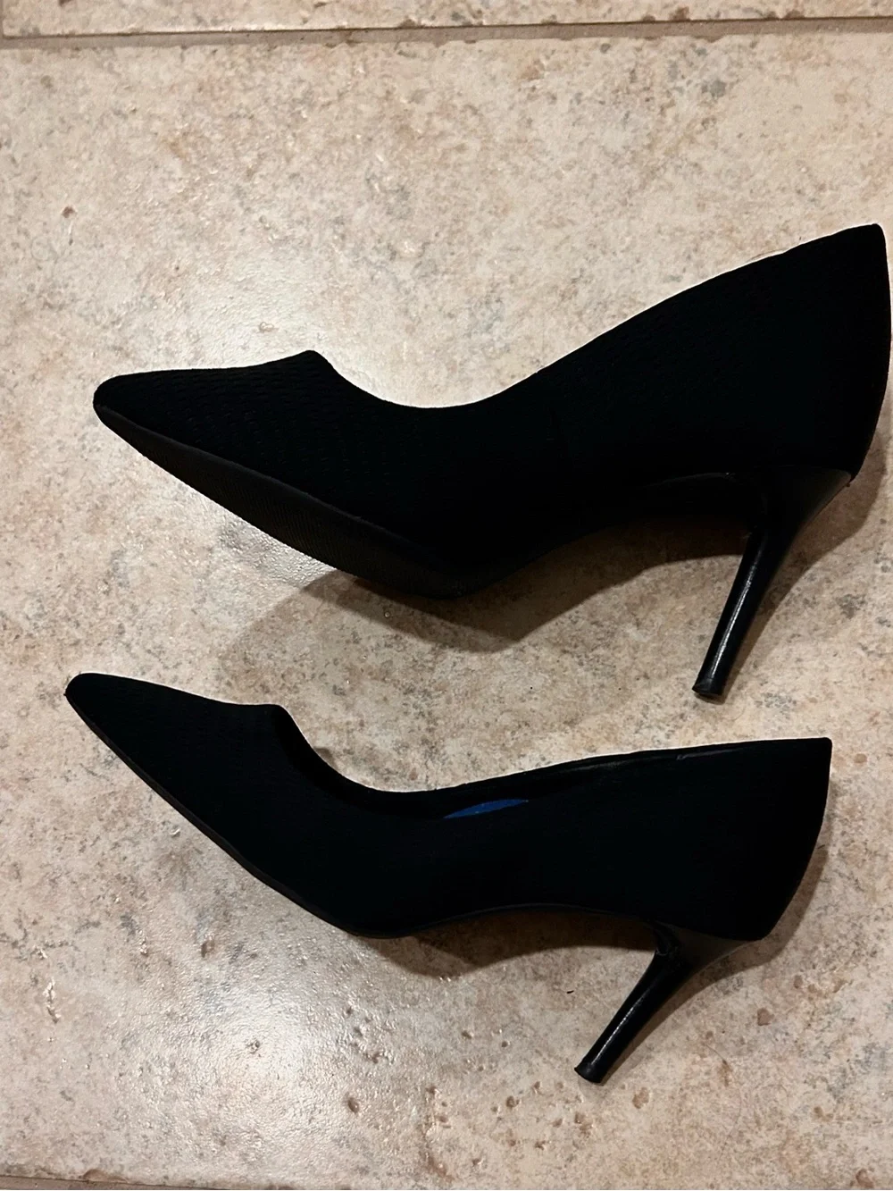 Betabrand Black Pointed-Toe Comfort Pumps with Blue Insole
